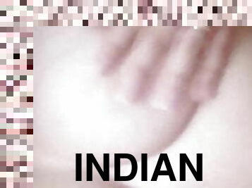 बिगतीत, बड़ा, निपल्स, ओगाज़्म, पुसी, हैण्डजॉब, मालिश, भारतीय, फ़िन्गरिंग, तंग