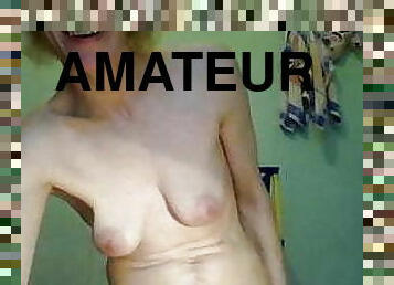 masturbación, orgasmo, meando, coño-pussy, amateur, maduro, madurita-caliente, con-los-dedos