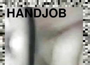 gambarvideo-porno-secara-eksplisit-dan-intens, handjob-seks-dengan-tangan-wanita-pada-penis-laki-laki, teransang