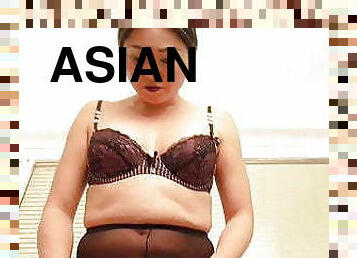 asiatisk, badning, strømpebukser, tissende, bdsm, slave, undertøj, bruser, ydmygelse, femidom