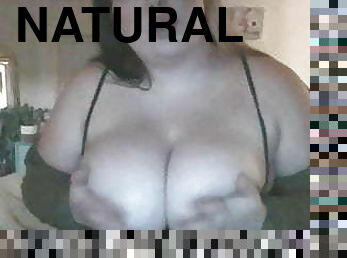 gros-nichons, mamelons, vieux, belle-femme-ronde, 18ans, naturel, webcam, américaine, plus-agée, seins