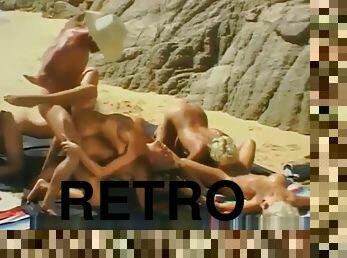 amador, chupanços, estrela-porno, vintage, praia, retro, biquini