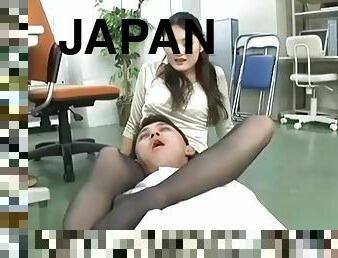 asia, kantor, jepang, stocking-stockings, aktivitas-seksual-dengan-melibatkan-kaki-untuk-meningkatkan-gairah-sex, nilon, tungkai-kaki