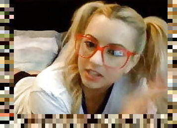 Lexi Belle chats on Cam Webcam