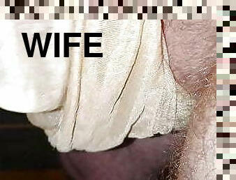 Cumming wife  hiden stockings 