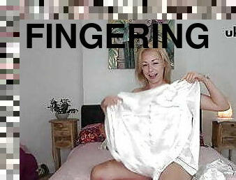 fingering, fetish