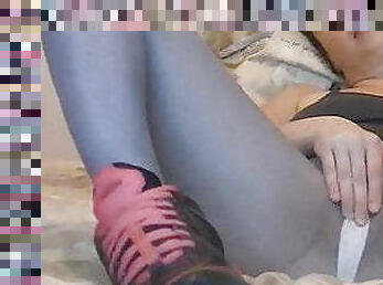 Orgasming in Sweaty Pantyhose &amp; Sneakers 