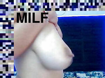 gros-nichons, milf, en-lactation, seins-flasques