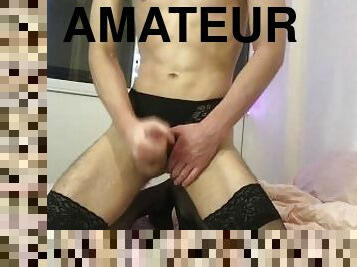 masturbation, amateur, ejaculation-sur-le-corps, gay, branlette, secousses, jeune-18, collège, lingerie, mignonne