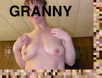 gros-nichons, fellation, granny, ejaculation-interne, point-de-vue, ejaculation, par-voie-orale, seins, cougar, bite