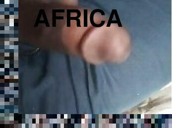 Great solo handjob of African hunk masturbating