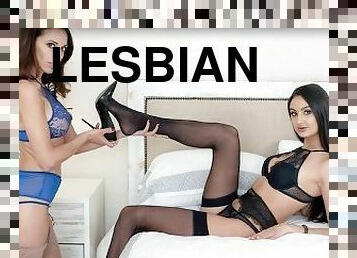 ציצי-גדול, אורגזמה, כוס-pussy, לסבית-lesbian, קומפילציה, לעשות-עם-האצבע, גרביונים-stockings, לבני-נשים, ציצים, יושבת-על-הפנים