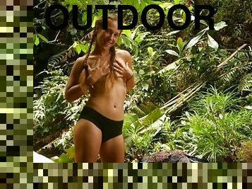 en-plein-air, chatte-pussy, amateur, ados, couple, pute, belle, jungle