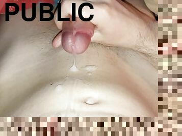 masturbation, public, amateur, ejaculation-sur-le-corps, ados, gay, branlette, secousses, collège, ejaculation