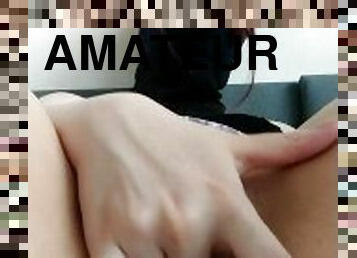 clitoris, masturbare-masturbation, orgasm, pasarica, amatori, jucarie, cu-degetelul, solo