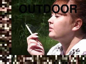 Bbw outdoor close up smoking
