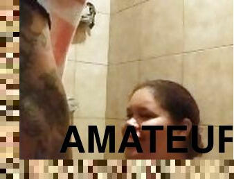 bañando, meando, amateur, interracial, madurita-caliente, regordeta, ducha