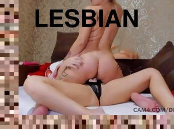 vagina-pussy, diikatkan-pada-tubuh, lesbian-lesbian, jenis-pornografi-milf, pasangan, barang-rampasan, berambut-pirang, fetish-benda-yang-dapat-meningkatkan-gairah-sex, basah