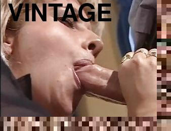 A blonde in search of anal sex (VINTAGE HD REMASTERED VERSION)