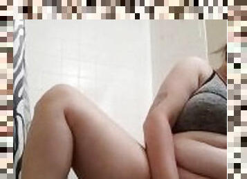 ligo, malaking-suso, dyakol-masturbation, labasan, baguhan, laruan, bbw, tamod, solo, imo