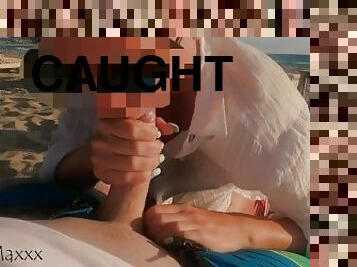 Almoust caught while sexing on the beach - Amature MiniMaxxx