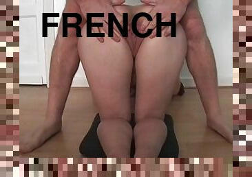  genoux, prte  me faire baiser (anal) JeanneHDF