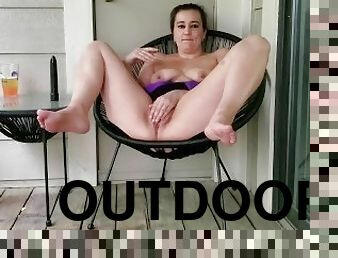 Outdoor vibrator masturbation for all my neighbors to see