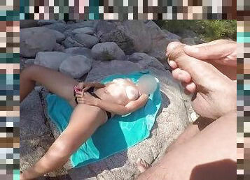 masturbación, nudista, al-aire-libre, público, amateur, cámara, playa, voyeur, con-los-dedos, pajeándose