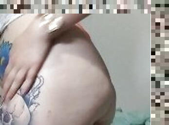 traseiros, amador, babes, mulher-madura, sozinho, branco, tatuagem, tong