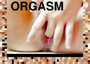 orgasm, pasarica, cu-degetelul, excitat, fantezie, stramta, aiurita, filipineza, uda, salbatic