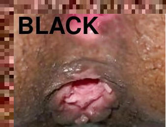 Black Girl Pushes out Anal Creampie