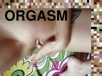 tate-mari, clitoris, orgasm, pasarica, chilotei, naturala, alb, sutien