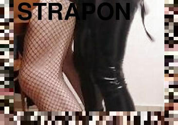 strapon, analano, bdsm, rob, kurva-slut, intervju, ponižavanje, dominacija, femdom, kurve