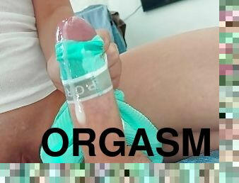 obrovské-huge, masturbácia, orgazmus, striekanie-squirt, striekanie-semena, obrovský-vták, teenagerské, robenie-rukou, bdsm, robenie-sa