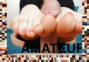 amateur, madurita-caliente, pies, primera-persona, corrida, fetichista, con-los-pies, morena, dedos-de-los-pies