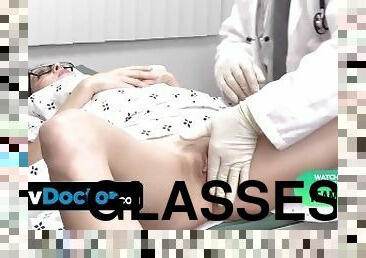 gros-nichons, lunettes, vieux, chatte-pussy, babes, fellation, ejaculation-sur-le-corps, médecin, ados, hardcore