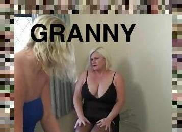 бабуся, мастурбація, стара, піхва-pussy, дозріла, бабуся-granny, лесбіянка-lesbian, краля, іграшка, бдсм