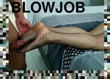 stocking, amatir, blowjob-seks-dengan-mengisap-penis, handjob-seks-dengan-tangan-wanita-pada-penis-laki-laki, hitam, kaki, sperma, mengagumkan, aktivitas-seksual-dengan-melibatkan-kaki-untuk-meningkatkan-gairah-sex, berambut-cokelat