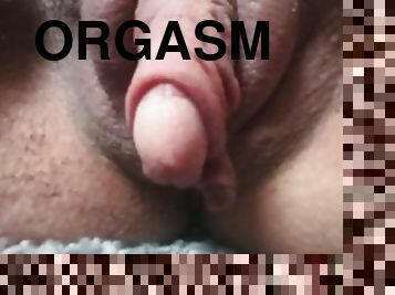 clito, grosse, énorme, masturbation, orgasme, chatte-pussy, massage, belle-femme-ronde, secousses, kinky