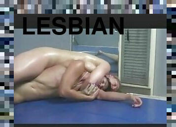 Academywrestling Lesbian sexfight as Wenona battle Hollie with scissors, chokes, vibrators and