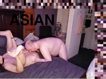 asiatisk, storatuttar, orgasm, fitta-pussy, fru, avsugning, gigantisk-kuk, samling, creampie, slyna