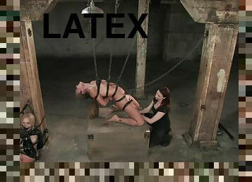 leksak, bdsm, trekant, strumpor, blond, fetisch, latex, bondage, brunett