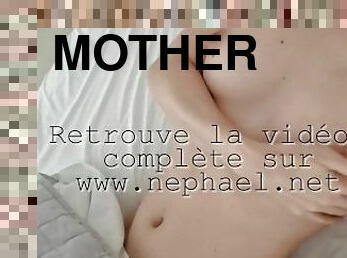 baignade, amateur, babes, ejaculation-sur-le-corps, milf, maman, française, sur-le-visage, mère, petite