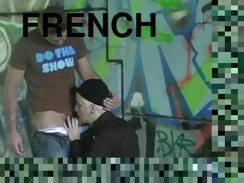 blond french twink fucked by straigth arab under the bridge outdoor placr cruising