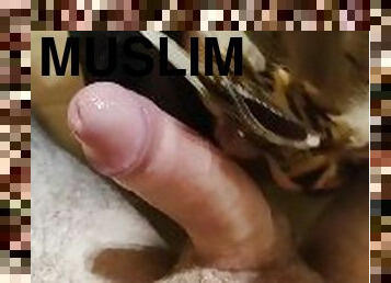 Muslim slave wife sucking my cock