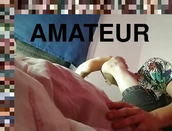 énorme, amateur, ejaculation-sur-le-corps, ados, latina, couple, pieds, ejaculation, blonde, branlette-avec-les-pieds