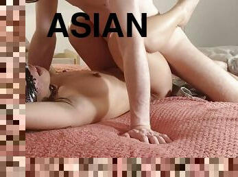 asiatiche, orgasmi, amatoriali, pompini, giocattoli, sadismo-e-masochismo, coppie, costrizioni-legacci, piccole, corde-cinghia-sadomaso