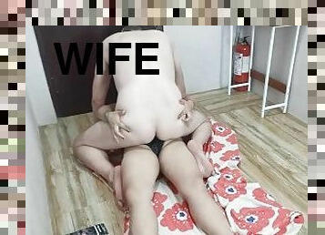 Wife try her new strapon on hubby