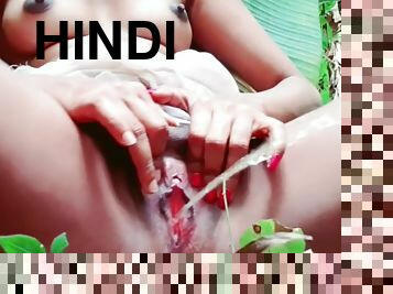 Hindi Village Girl Pissing Outdoors - Public Sex