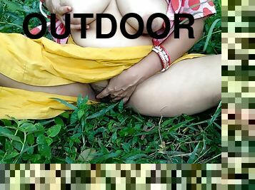 Desi Outdoor Mature Stepsister Pussy Fucking, Risky Public Forest Teen Sex